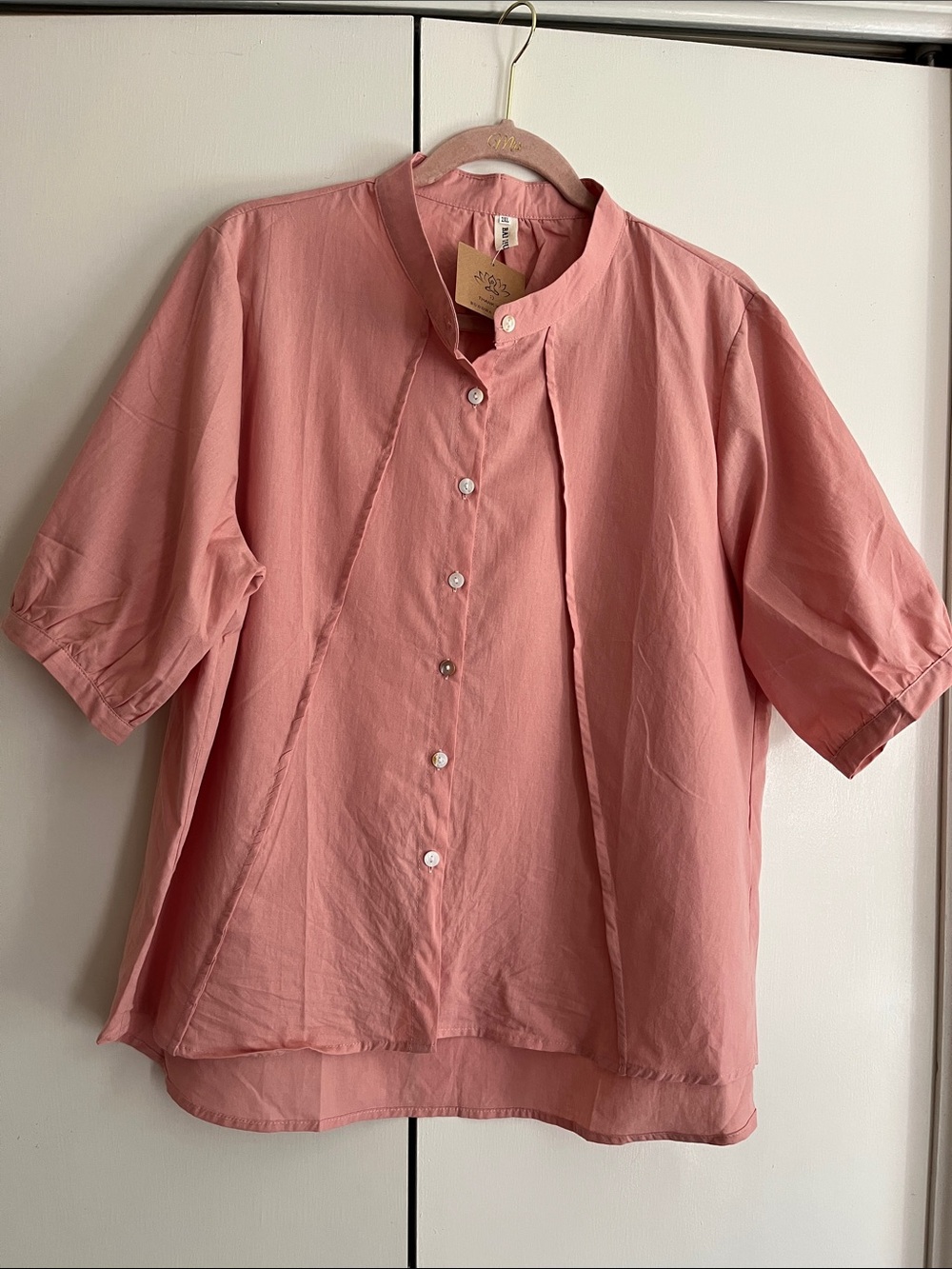Relaxed Pink Button-Up Blouse with Mandarin Collar